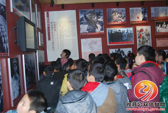 攸县博物馆组织县城区中小学校参观《湘东文明-攸县古代历史文物陈列》展览