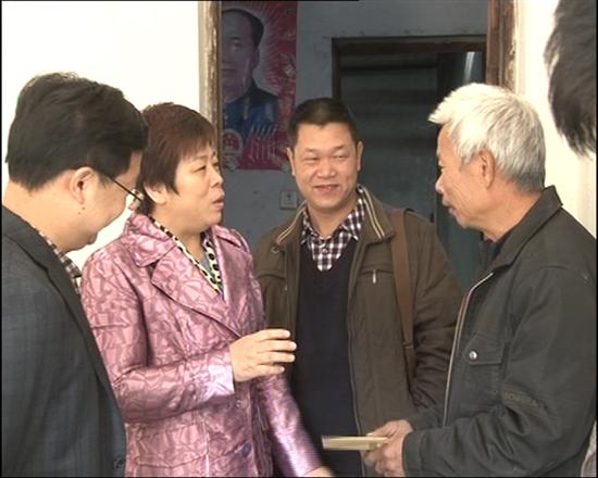 黄曙光来县督查民生项目建设