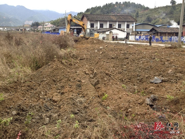 炎陵县创业大道新建工程项目破土动工