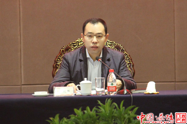 毛朝晖主持召开2013年全县经济工作务虚会