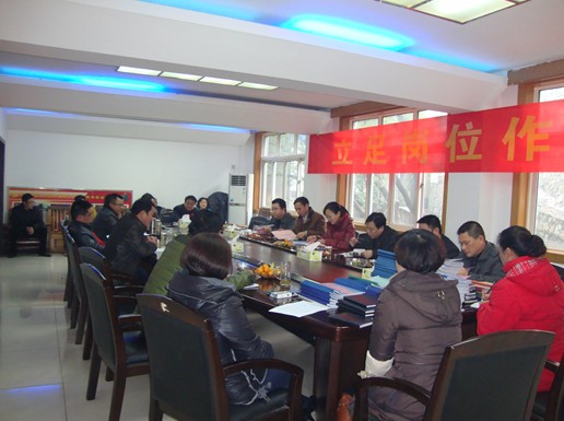 区政绩考核组前往区环卫处检查指导工作