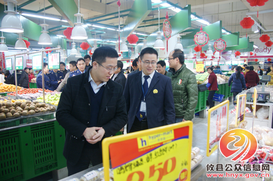 龚红果率相关部门视察攸县食品安全情况