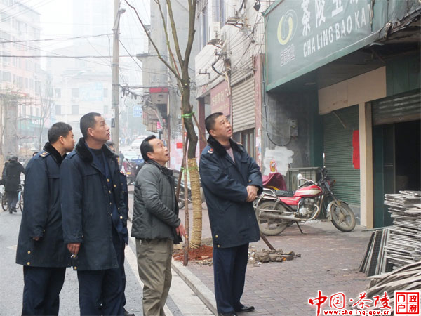 火灾无情人有情 工商个协献爱心