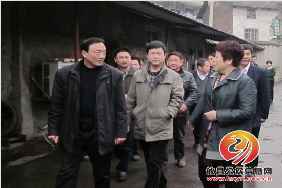市政协主席黄曙光来攸县走访慰问