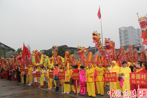 下东乡：龙灯腰鼓新春闹元宵