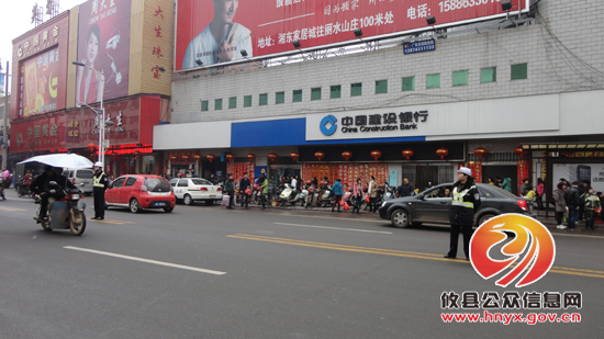 春节期间，攸县交警坚守平安团圆路