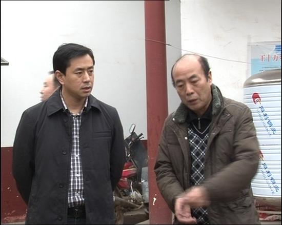 汤立斌到王十万乡、堂市乡、古岳峰镇调研基层组织建设