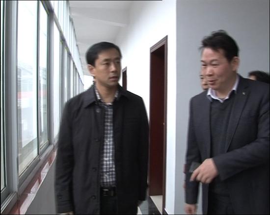 汤立斌到王十万乡、堂市乡、古岳峰镇调研基层组织建设
