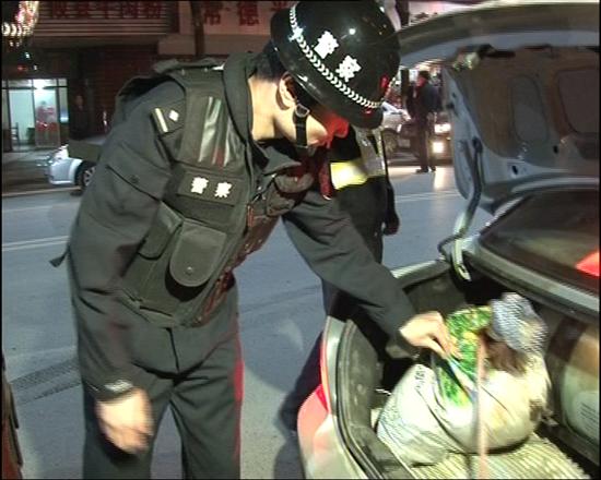 株洲县公安局组织集中清查行动