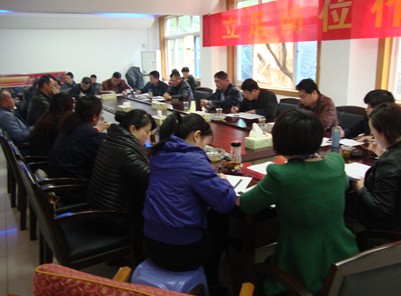 芦淞环卫召开迎3月份明检工作部署会议