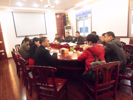 副区长陈湘伟一行赴建设街道进行城市管理工作调研