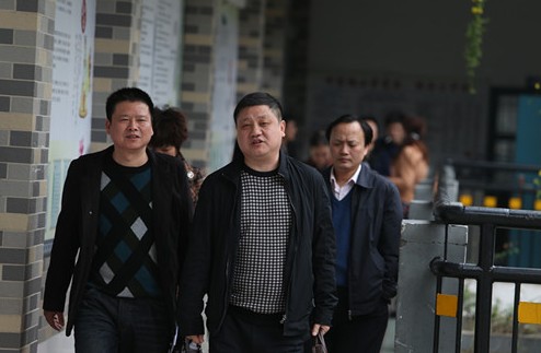副区长曹运社前往何家坳小学视察