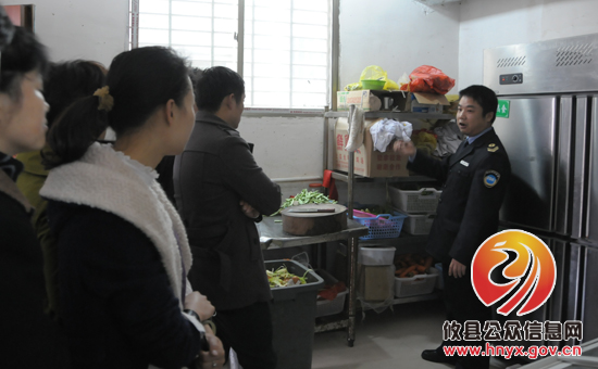 攸县药监局组织联星社区食品安全信息员进行培训