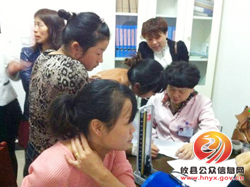 鸾山镇：计生优质服务贴近群众