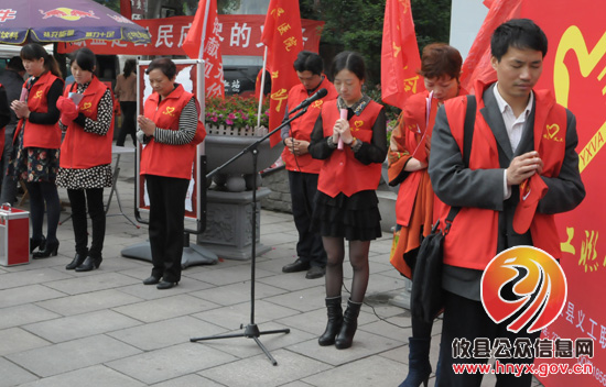攸县开展“天灾无情、人间有爱”为雅安灾区祈福、献血、募捐活动（图组）