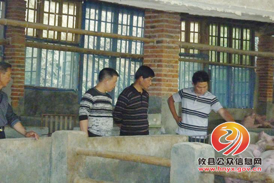 市春季动物防疫检查组来攸县检查指导工作
