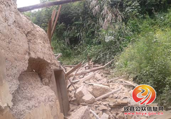 暴雨来袭　 攸县黄丰桥镇积极应对
