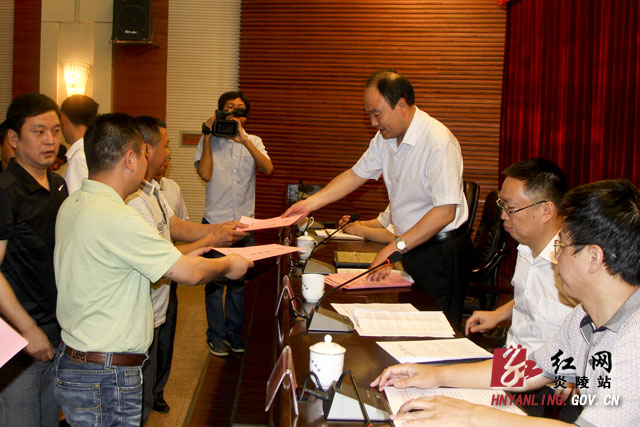 攻坚创业 狠抓落实 全力推进为民办实事暨人社工作