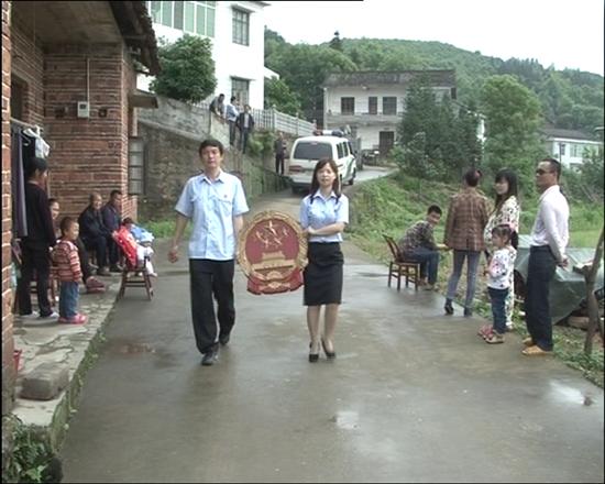 株洲县开展巡回法庭解民忧