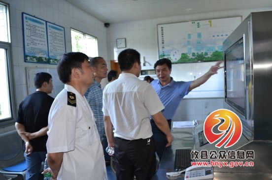 攸县卫生局集中开展餐具消毒和饮用水安全专项督查