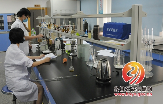 攸县开展食品药品检验所开放日活动