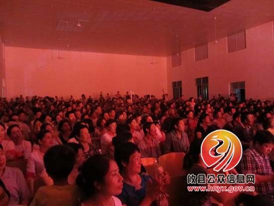 攸县（东乡片）民间原创作品汇演在鸾山镇举行