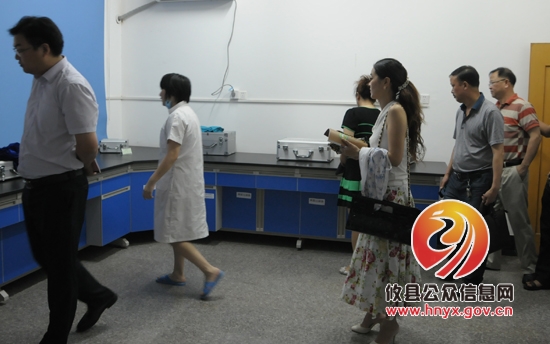 攸县开展食品药品检验所开放日活动