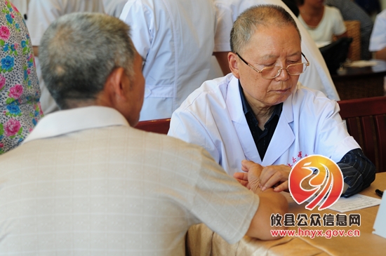 攸县中医院“冬病夏治”拉开帷幕　快来敷贴“三伏贴”