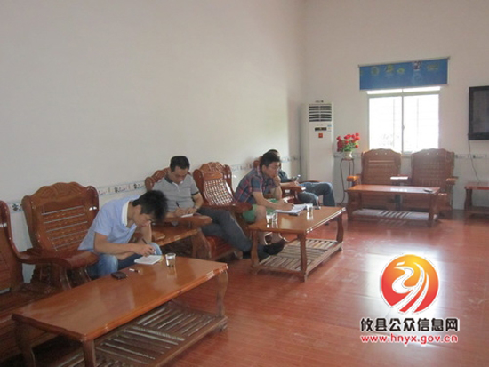 县委政研室在黄丰桥镇煤炭产业发展情况开展调研