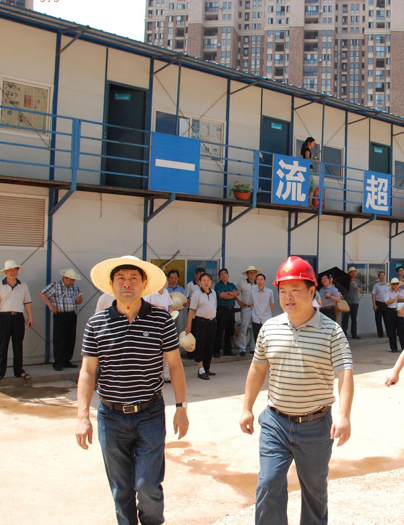 何安国局长率局领导到项目现场观摩