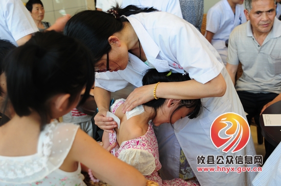 攸县中医院“冬病夏治”拉开帷幕　快来敷贴“三伏贴”