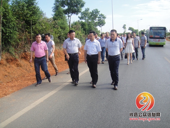 株洲市农村公路现场会在攸县召开