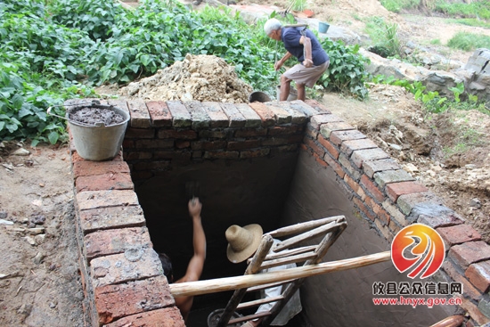 槚山乡沙峰村：积极组织村民开展生产自救 努力降低旱灾损失