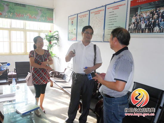 双牌县经管局局长邓祥信一行来攸调研农村土地流转工作