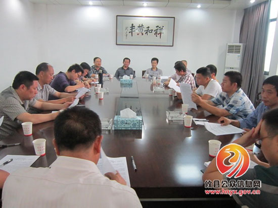 宾玉良一行到黄丰桥镇开展“服务工业产业发展”调研