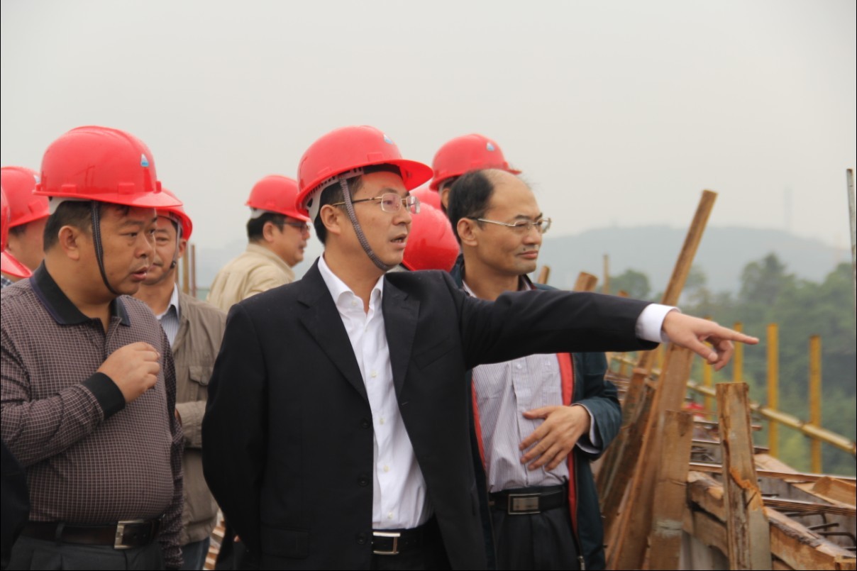 蔡典维一行到湖南（株洲）大学职教城调研/图