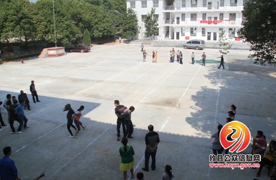 槚山乡中小学教职工趣味运动会纪实