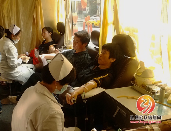 县水利局踊跃参加无偿献血活动
