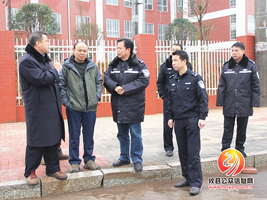 攸县交警大队实地“会诊”　专题研究部署道路安全隐患排查治理工作