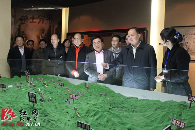 郑建新来炎考察调研罗霄山片区扶贫开发工作