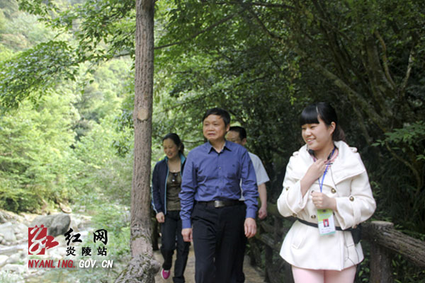 推进廉政文化进景区打造旅游品牌
