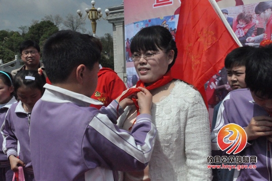 伟才幼儿园巧抓住义工活动对幼儿进行爱心教育