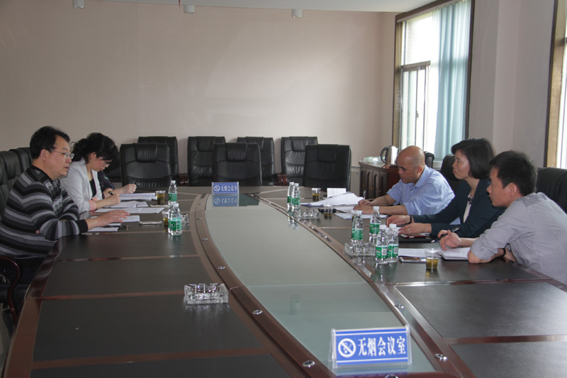 我局与市气象局联合召开地质灾害气象预警预报会商会