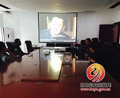 大同桥镇组织观看电影《周总理的四个昼夜》