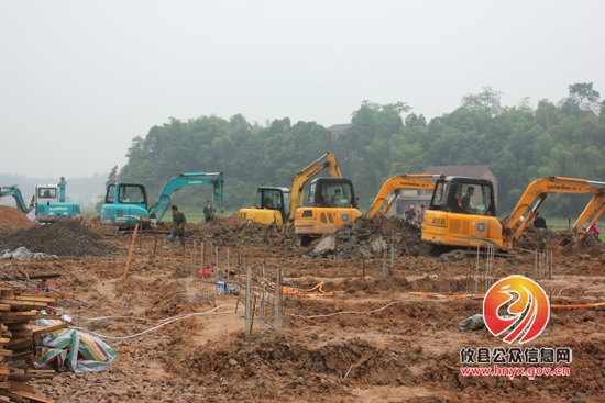 槚山乡综合农贸市场项目二期建设热火朝天