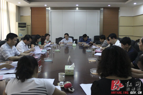 县政协召开民主监督小组与受派单位见面会