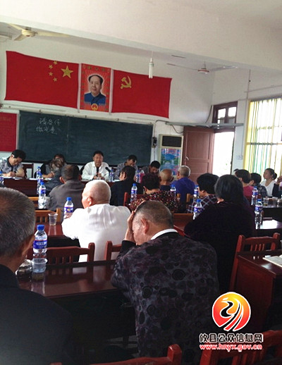 攸县科协参加大同桥镇罗潭村党的群众路线教育实践活动