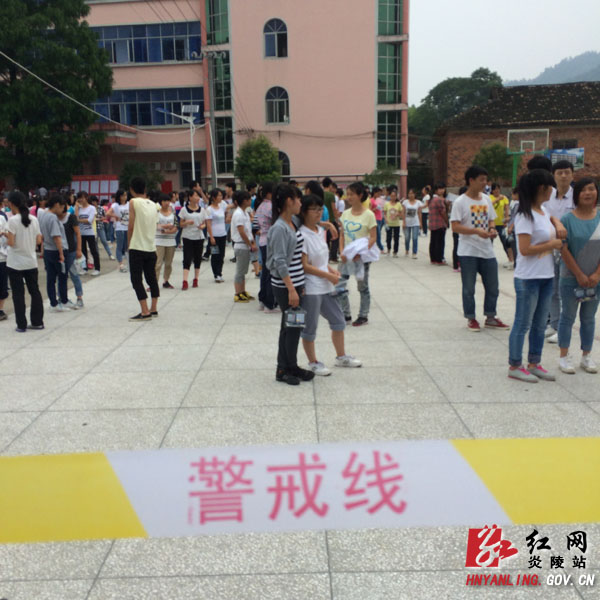 炎陵县2014年高考工作顺利结束