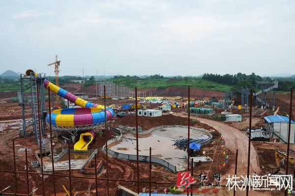 株洲云龙水上乐园项目年内试营业 票价不超过200元/图
