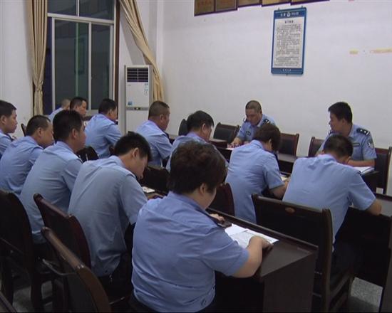 县公安局送教下基层